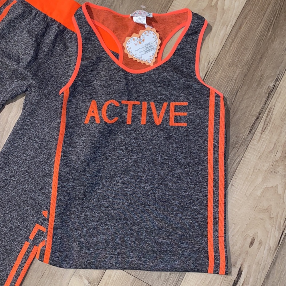Active wear set in gray & orange one size NWT - Picture 3 of 9